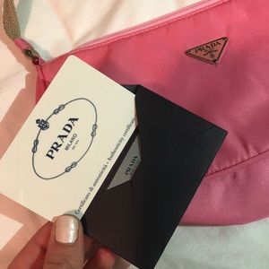 100% AUTHENTIC PRADA TESSUTO POUCHETTE IN ROSA